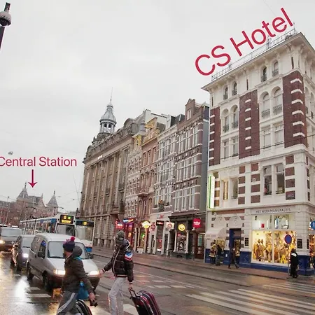 Hotel Cs
