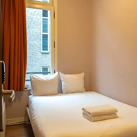 Cs Hotel Hotel 2*