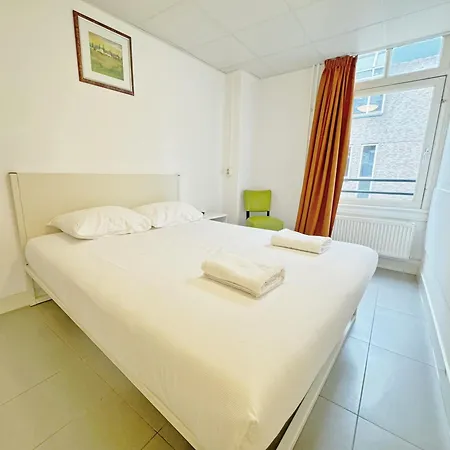 Cs Hotel 2*